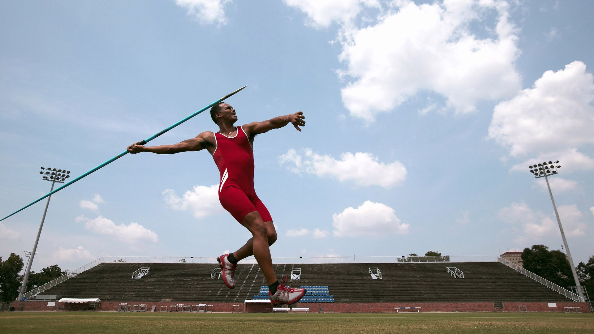转身动作流畅,助力成绩突破,转身训练视频教程