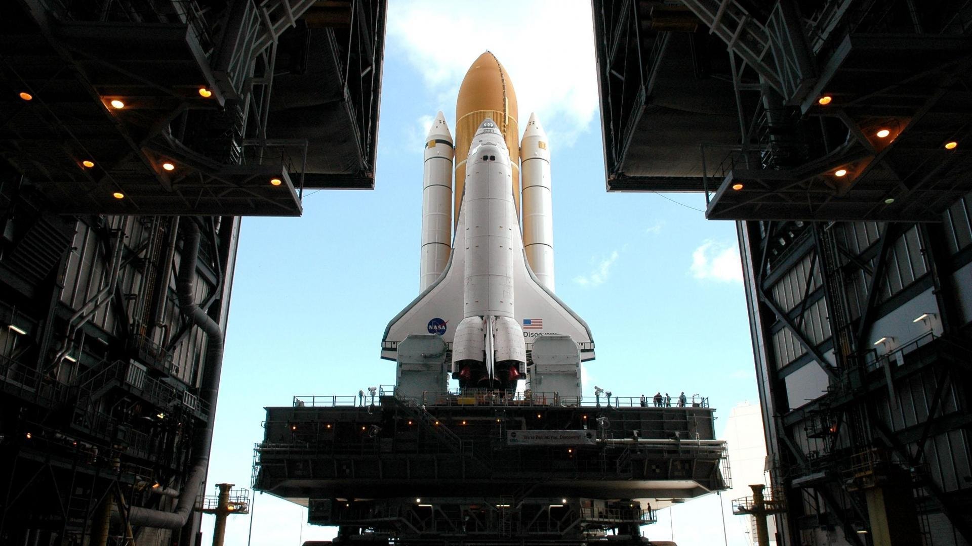 边后卫压上助攻次数是否与失球率成正相关，边后卫需要进攻吗